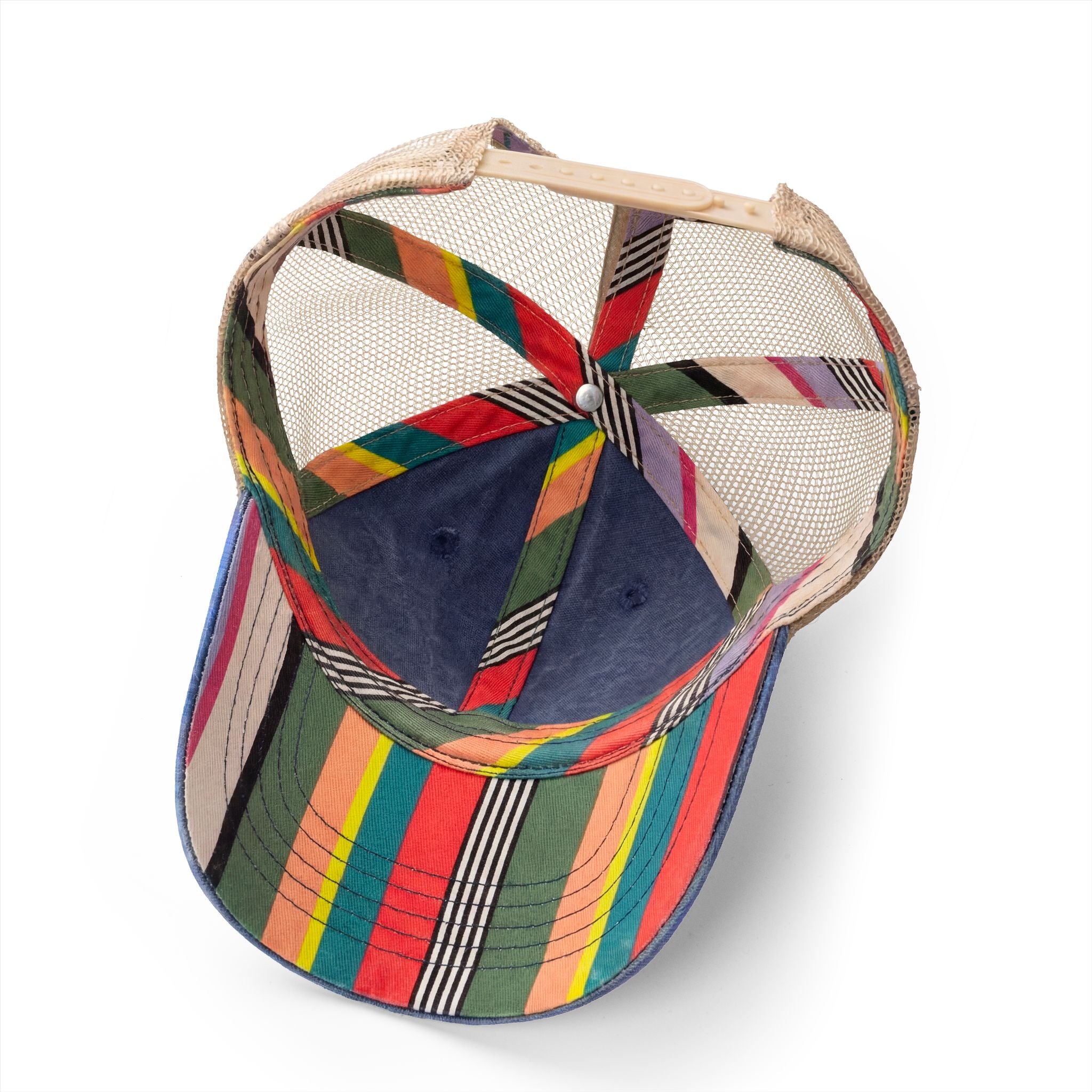 Washed Mesh Back Cap – Minimalist Everyday Hat for Women